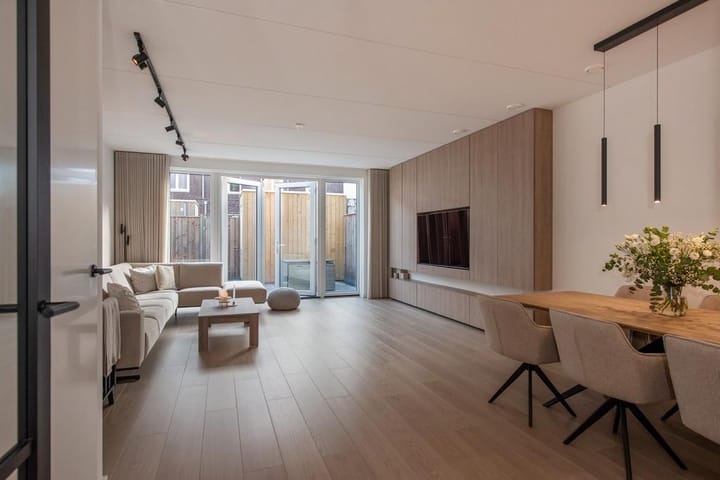 Photo 5 of Anna Ruyschstraat 19