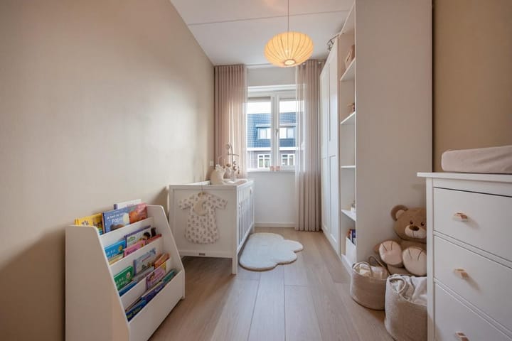 Photo 26 of Anna Ruyschstraat 19