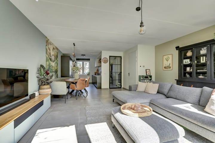 Foto 10 van Ananta Toerstraat 56