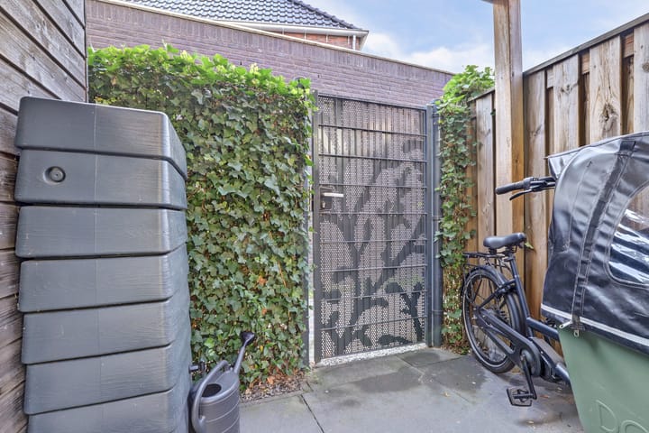 Foto 43 van Ananta Toerstraat 56