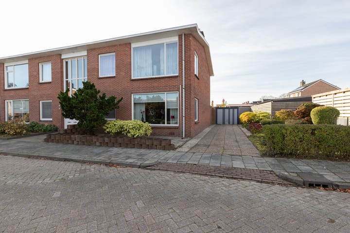 Photo 6 of Piet Heinlaan 60