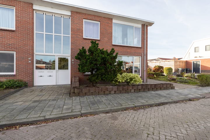 Photo 7 of Piet Heinlaan 60