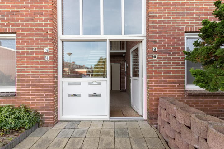 Photo 9 of Piet Heinlaan 60