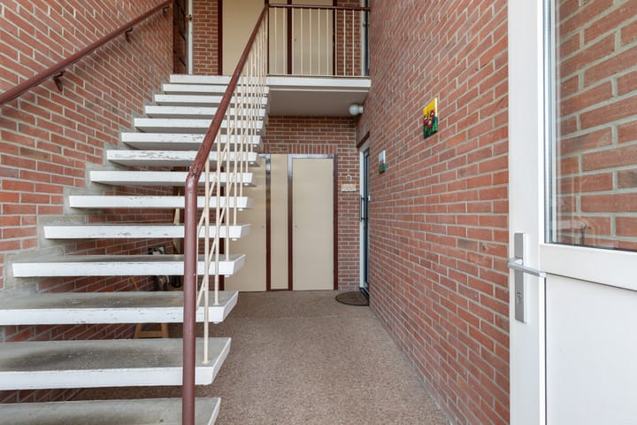 Photo 10 of Piet Heinlaan 60