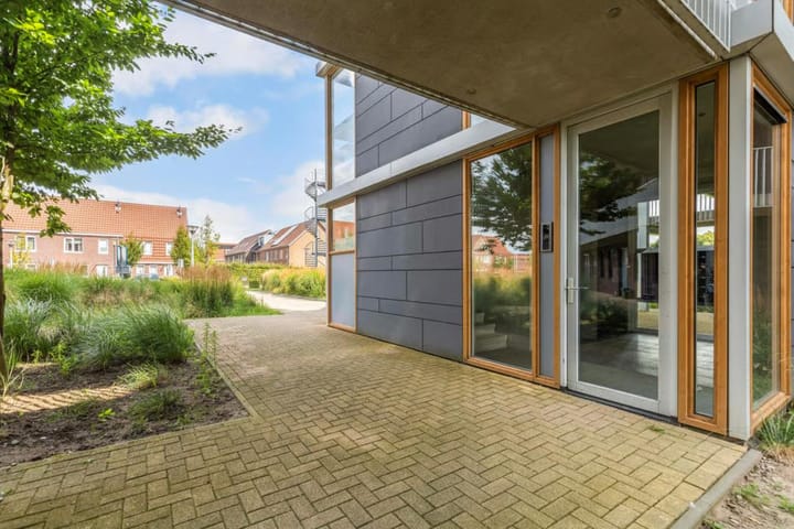 Photo 5 of Rentambt 62