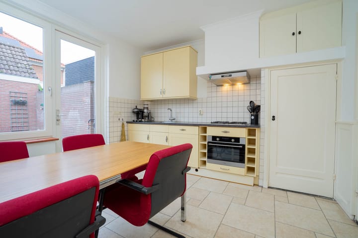 Foto 8 van Helmondsestraat 58