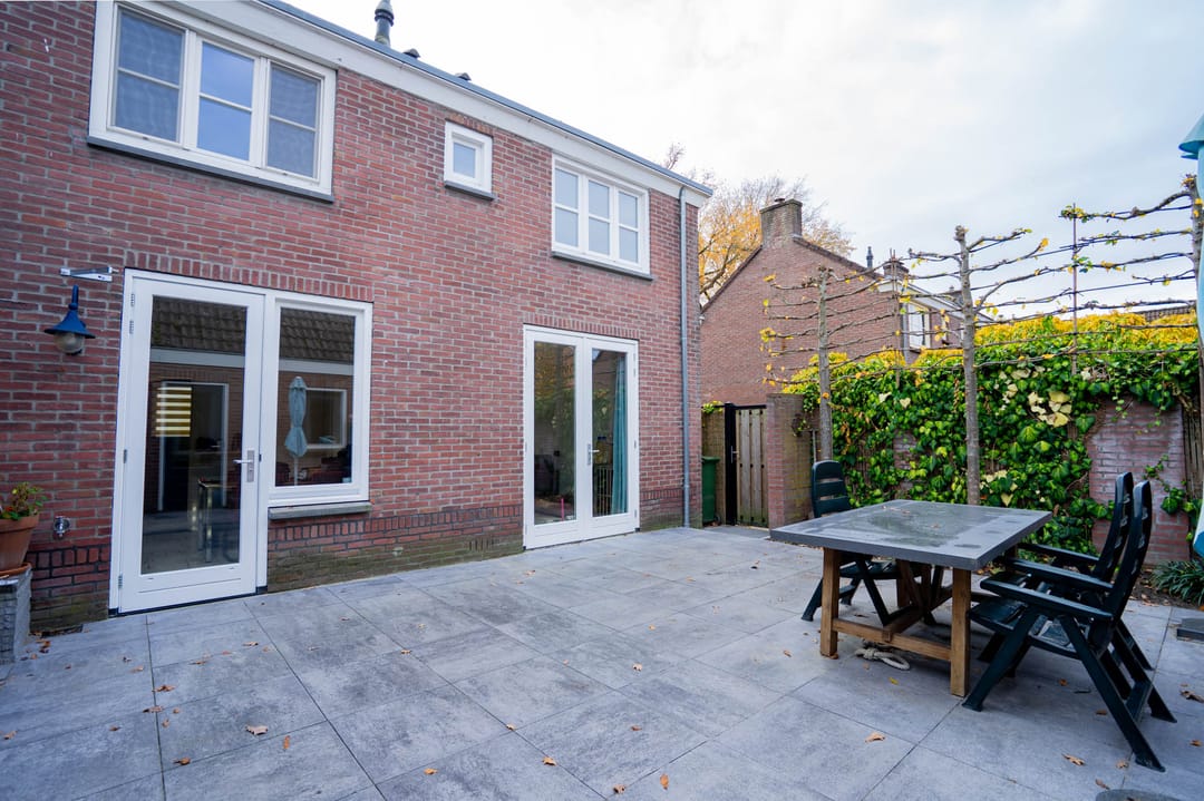 Photo 32 of Helmondsestraat 58