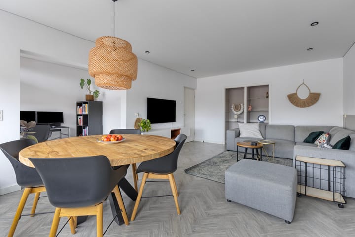 Photo 2 of Hobokenstraat 223