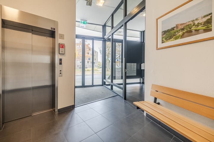 Photo 4 of Thorbeckelaan 331