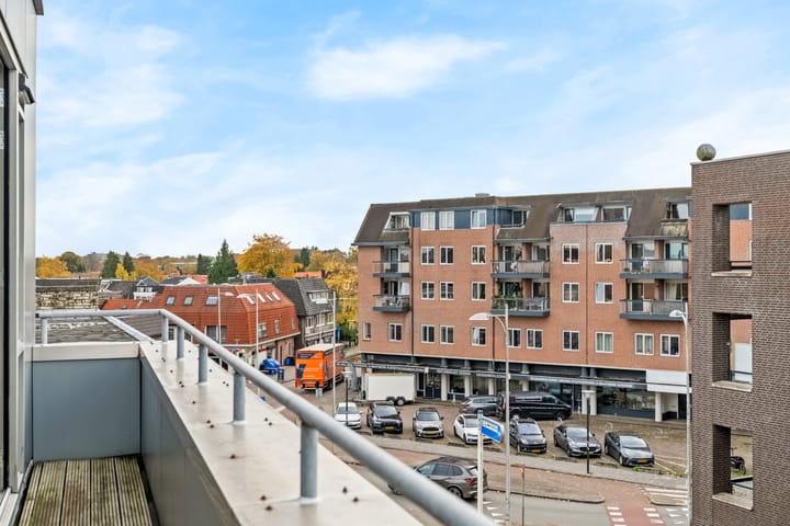 Photo 6 of Bergstraat 1-K