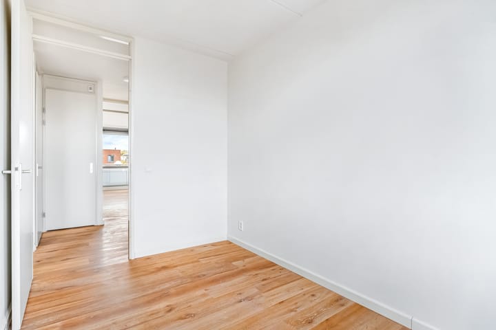 Photo 16 of Bergstraat 1-K