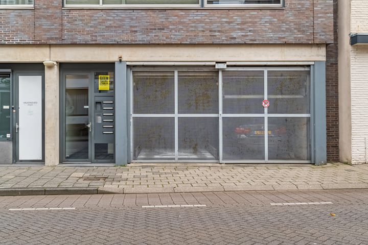 Photo 20 of Bergstraat 1-K