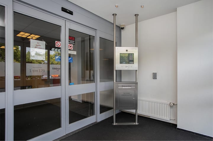 Photo 23 of Loolaan 41-102