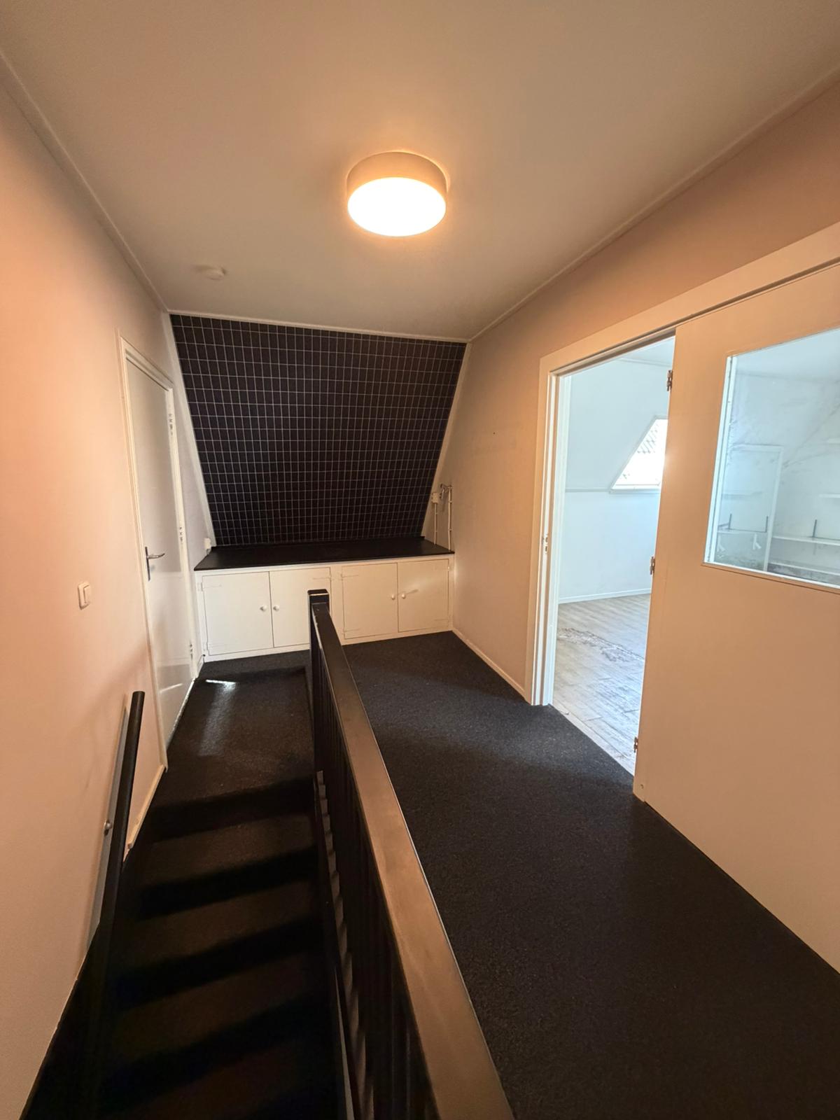 Bekijk foto 4 van Markt 9-A