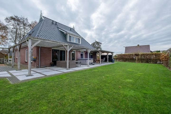 Photo 35 of It Heechsân 3