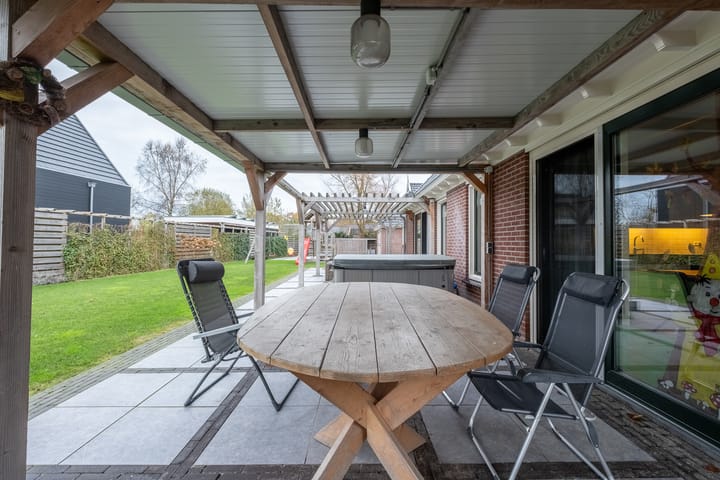 Photo 36 of It Heechsân 3