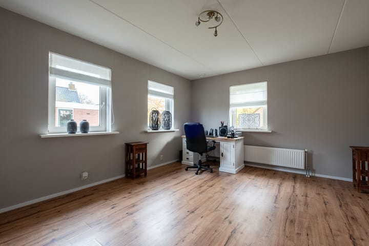 Photo 17 of It Heechsân 3