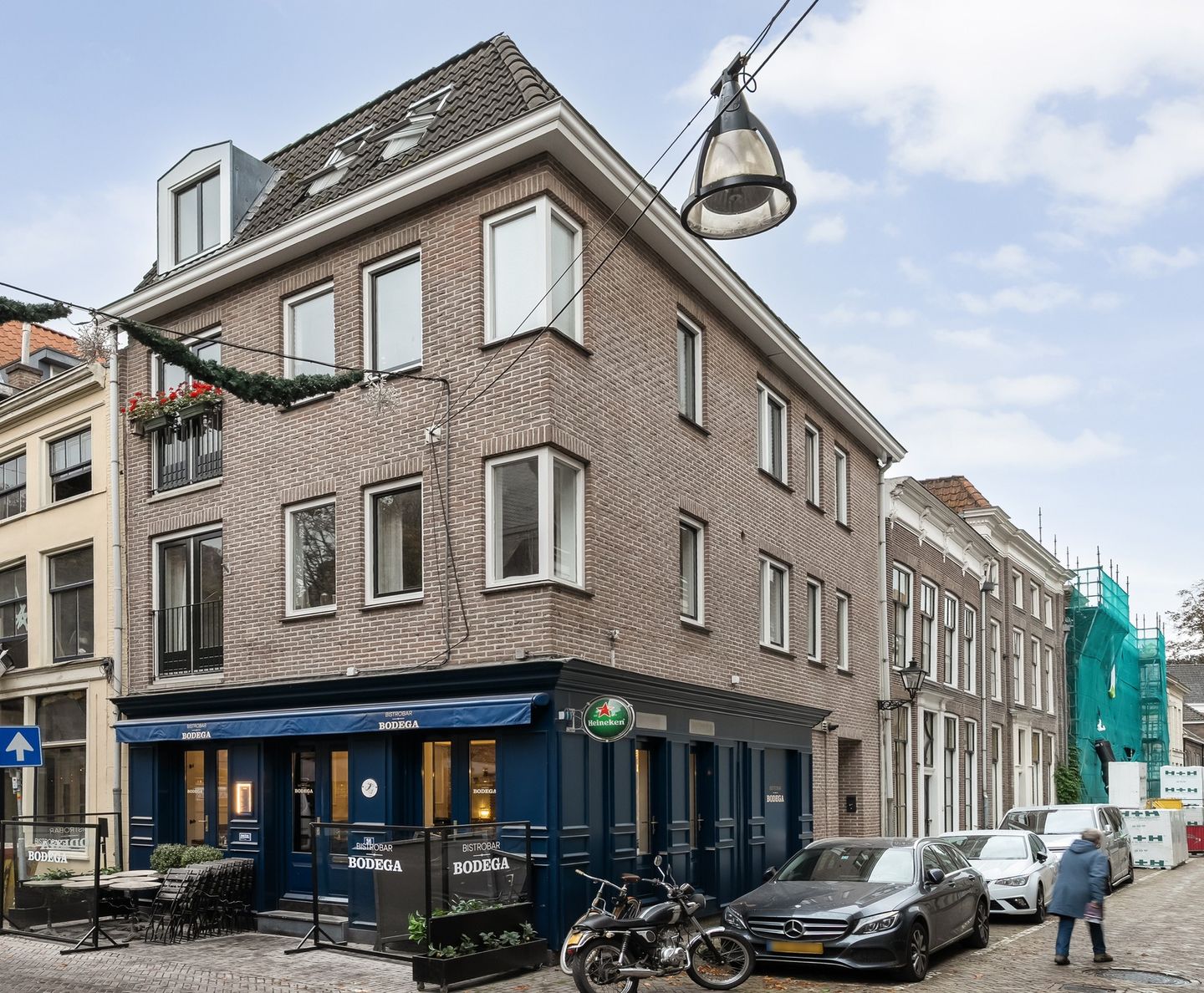 Photo 1 of Bloemendalstraat 1