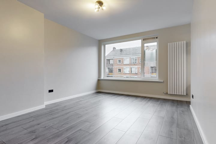 Photo 6 of Pieter Calandlaan 46-2