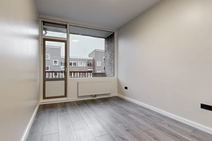 Photo 8 of Pieter Calandlaan 46-2