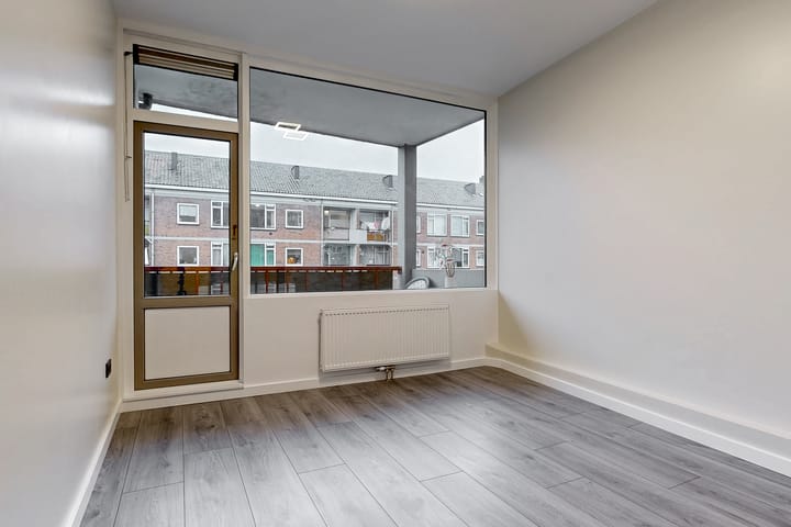 Photo 10 of Pieter Calandlaan 46-2