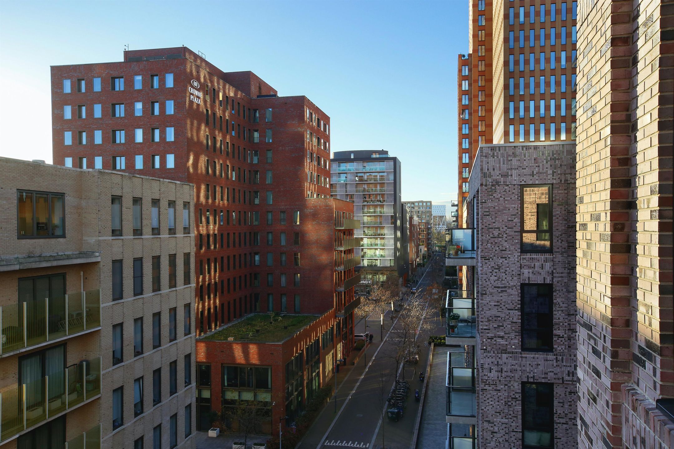 Foto 15 van Rosy Wertheimstraat 14-B