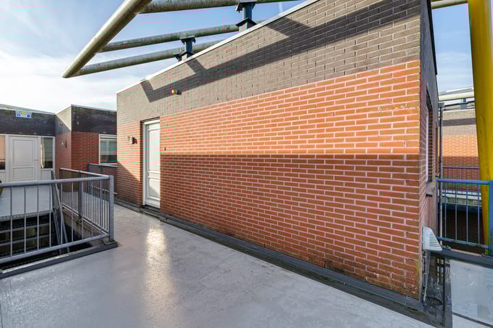 Photo 43 of De Kolk 16