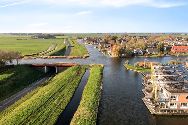 Photo 48 of De Kolk 16