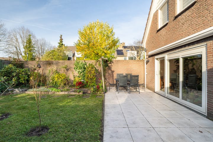 Photo 32 of Panakker 2