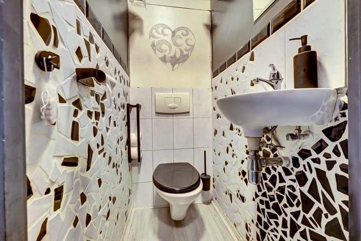 Photo 10 of Goudseweg 17