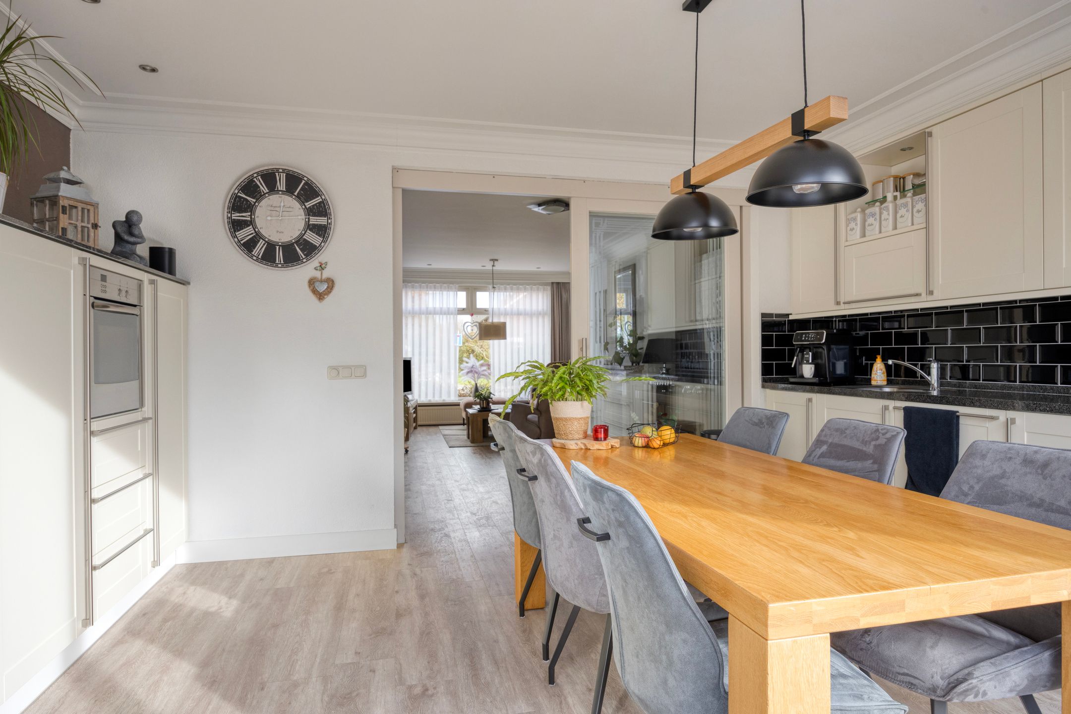 Foto 24 van Daliastraat 44