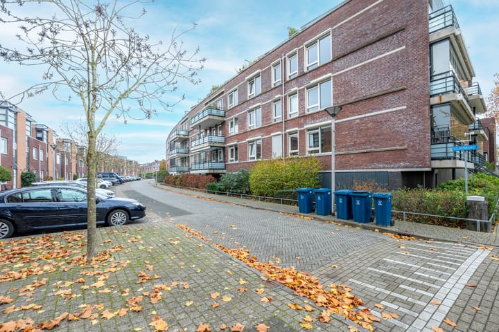 Photo 63 of Merenborch 67