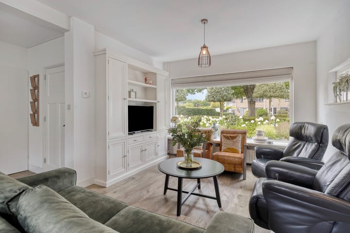 Photo 2 of de Roerdomp 42