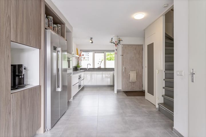 Photo 12 of Eurokade 34