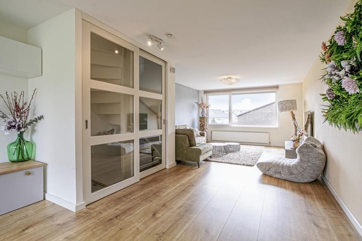 Photo 15 of Eurokade 34