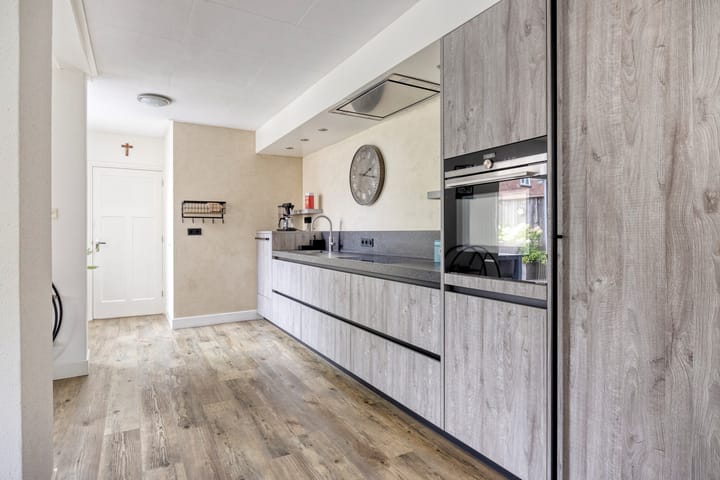 Photo 12 of de Roerdomp 42