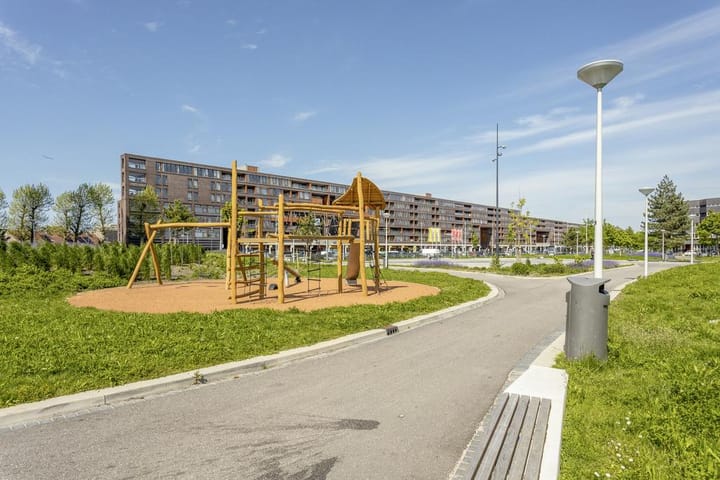 Photo 33 of Eurokade 34