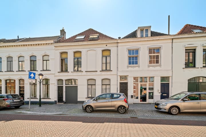 Kloosterstraat 97