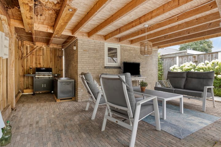 Photo 41 of de Roerdomp 42