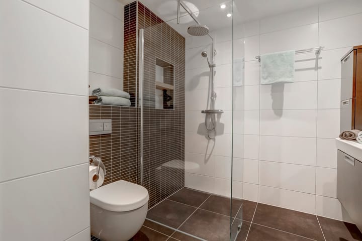 Photo 23 of Albert Schweitzerlaan 7