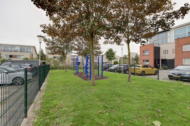 Photo 38 of Albert Schweitzerlaan 7