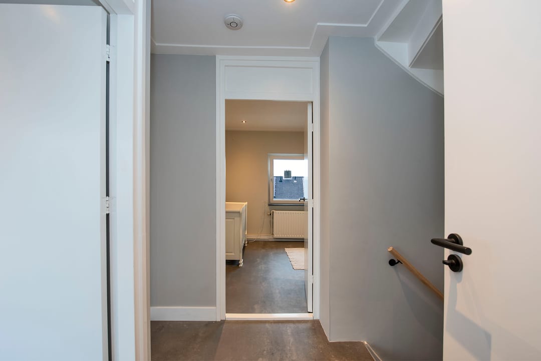 Foto 16 van Meindert Hobbemastraat 6