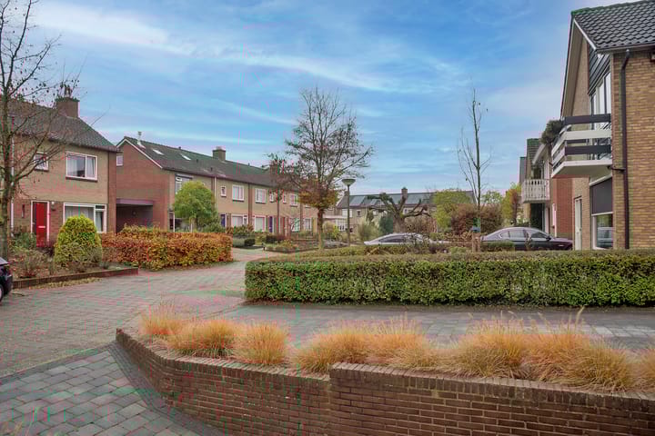 Foto 30 van Meindert Hobbemastraat 6