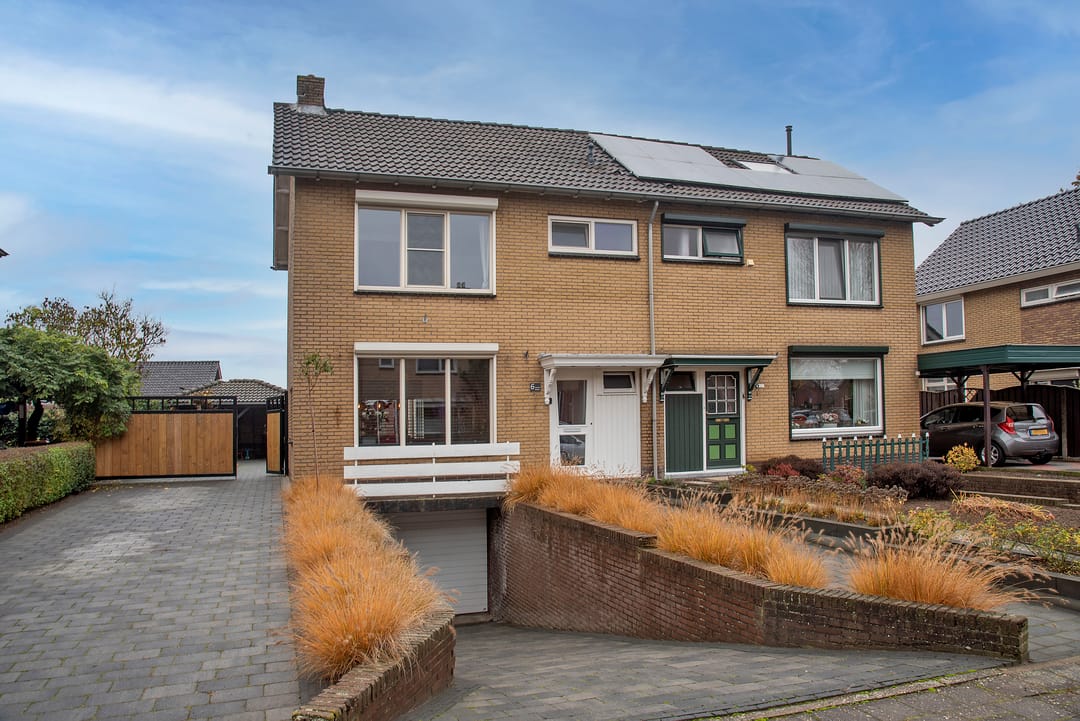 Foto 32 van Meindert Hobbemastraat 6