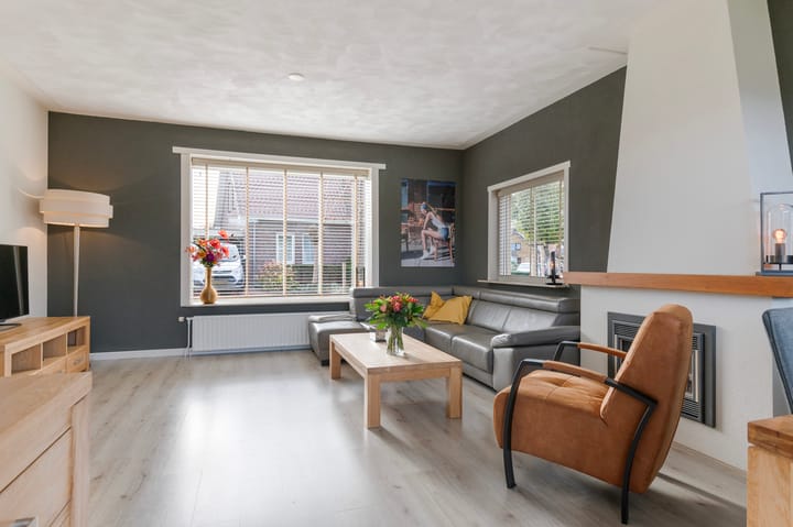 Photo 9 of Loosboersstraat 11