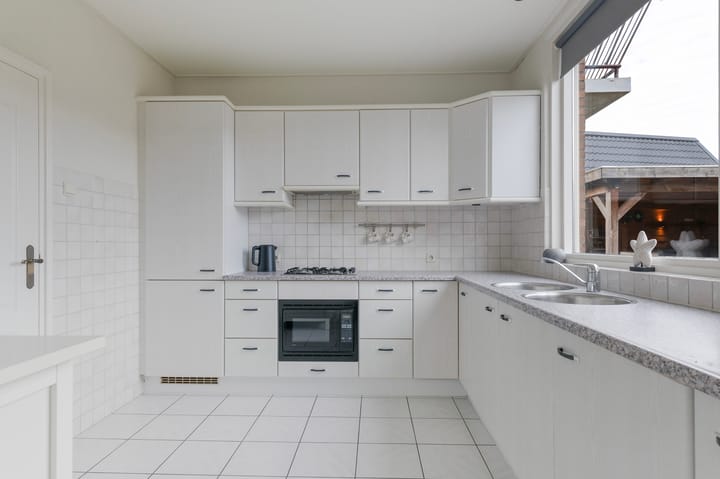 Photo 12 of Loosboersstraat 11