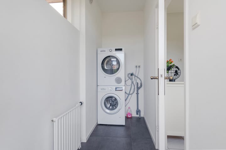 Photo 14 of Loosboersstraat 11