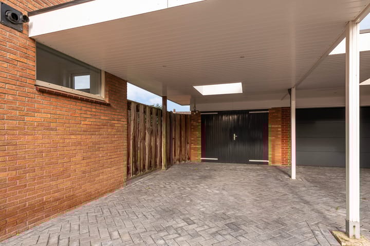 Photo 5 of Loosboersstraat 11