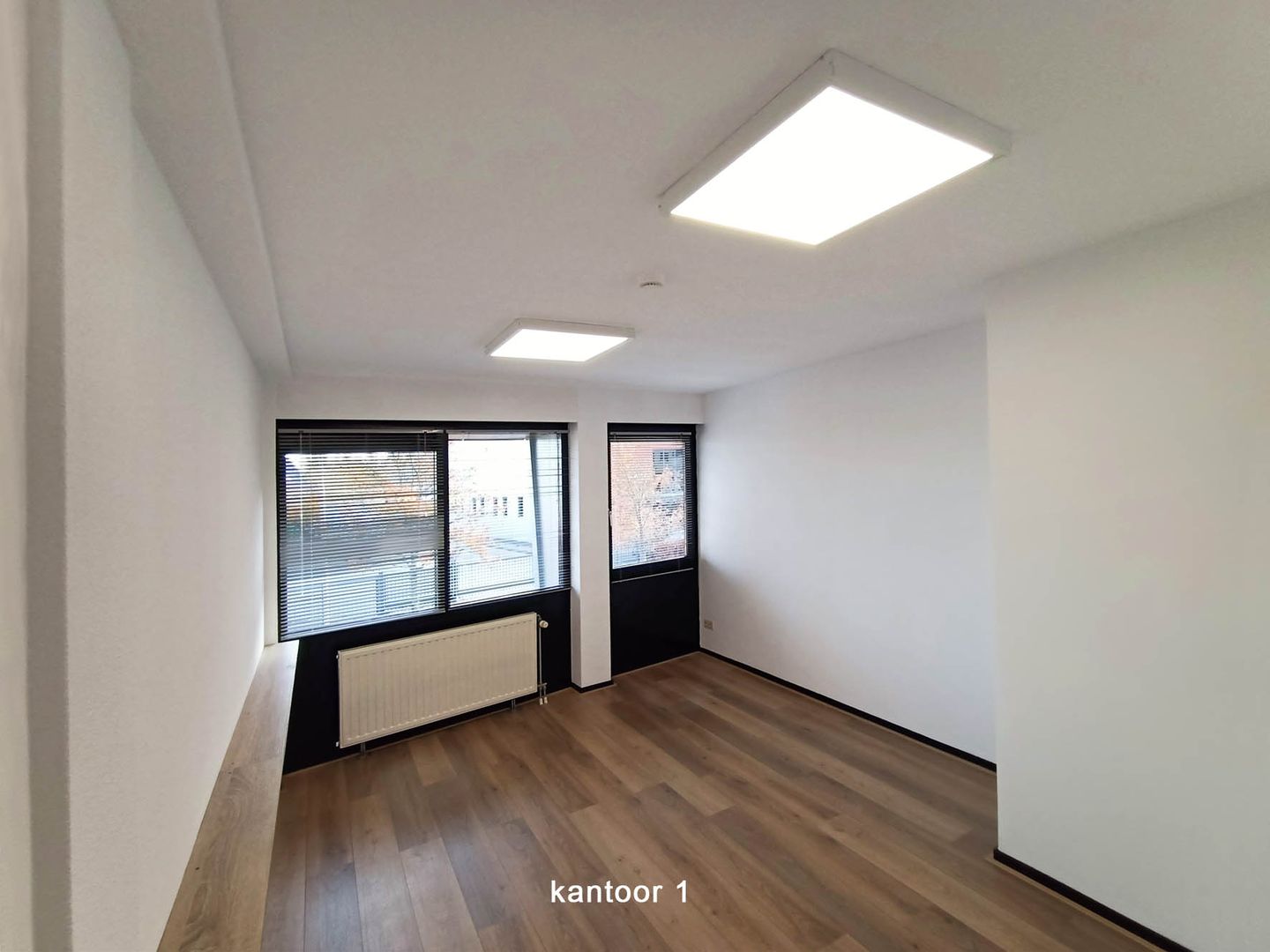 View photo 3 of Veenderveld 56