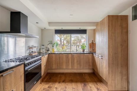 Pauwoog 76 secondary image